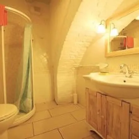 Vila Fabulous Spoleto-poolside-sleeps-20pool, Jacuzzi, Gardens