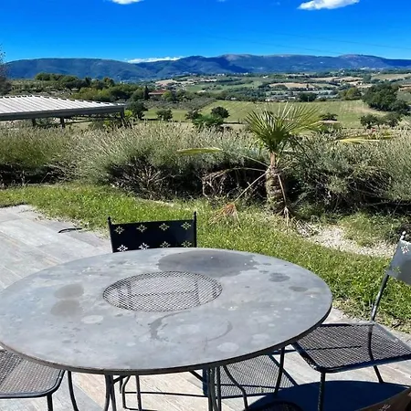 Vila Fabulous Spoleto-poolside-sleeps-20pool, Jacuzzi, Gardens *